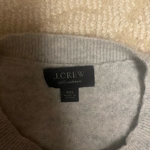 J.CREW 100% cashmere sweater